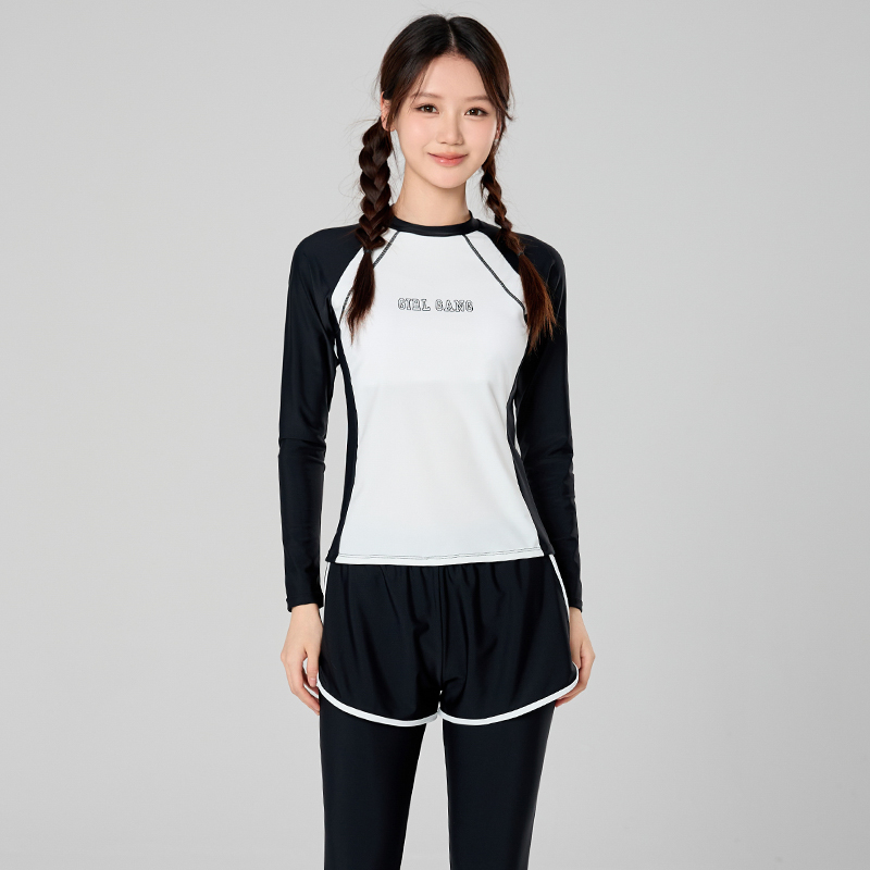 Rash Guard Long Sleeve - ملابس سباحة للبنات بأكمام طويلة من