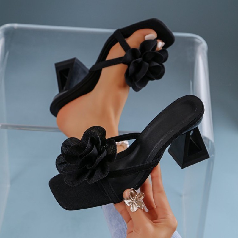 Summer Clothing Collection - صنادل نسائية مزينة بزهور ثلاثية الأبعاد،