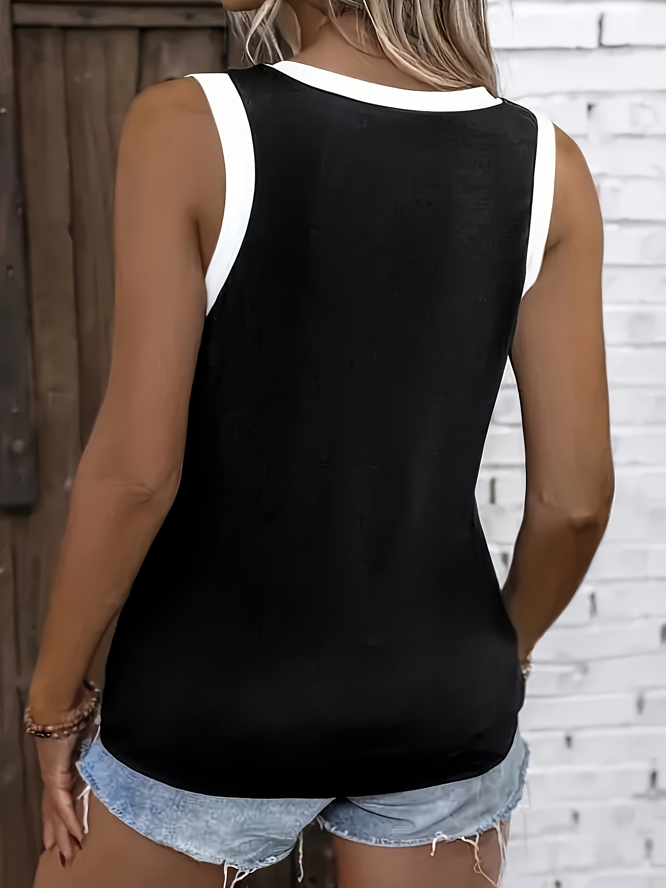 بلوزة نسائية بدون أكمام بياقة  - مراجعة Summer Upf Clothing وسعره