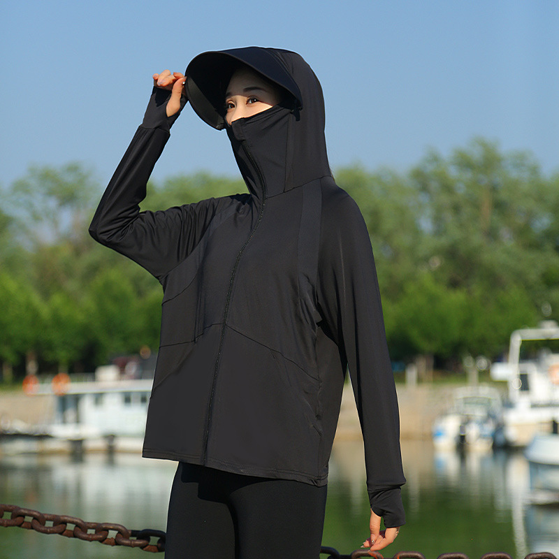 جاكيت نسائي صيفي بقلنسوة للحما - مراجعة Summer Uv Clothing وسعره