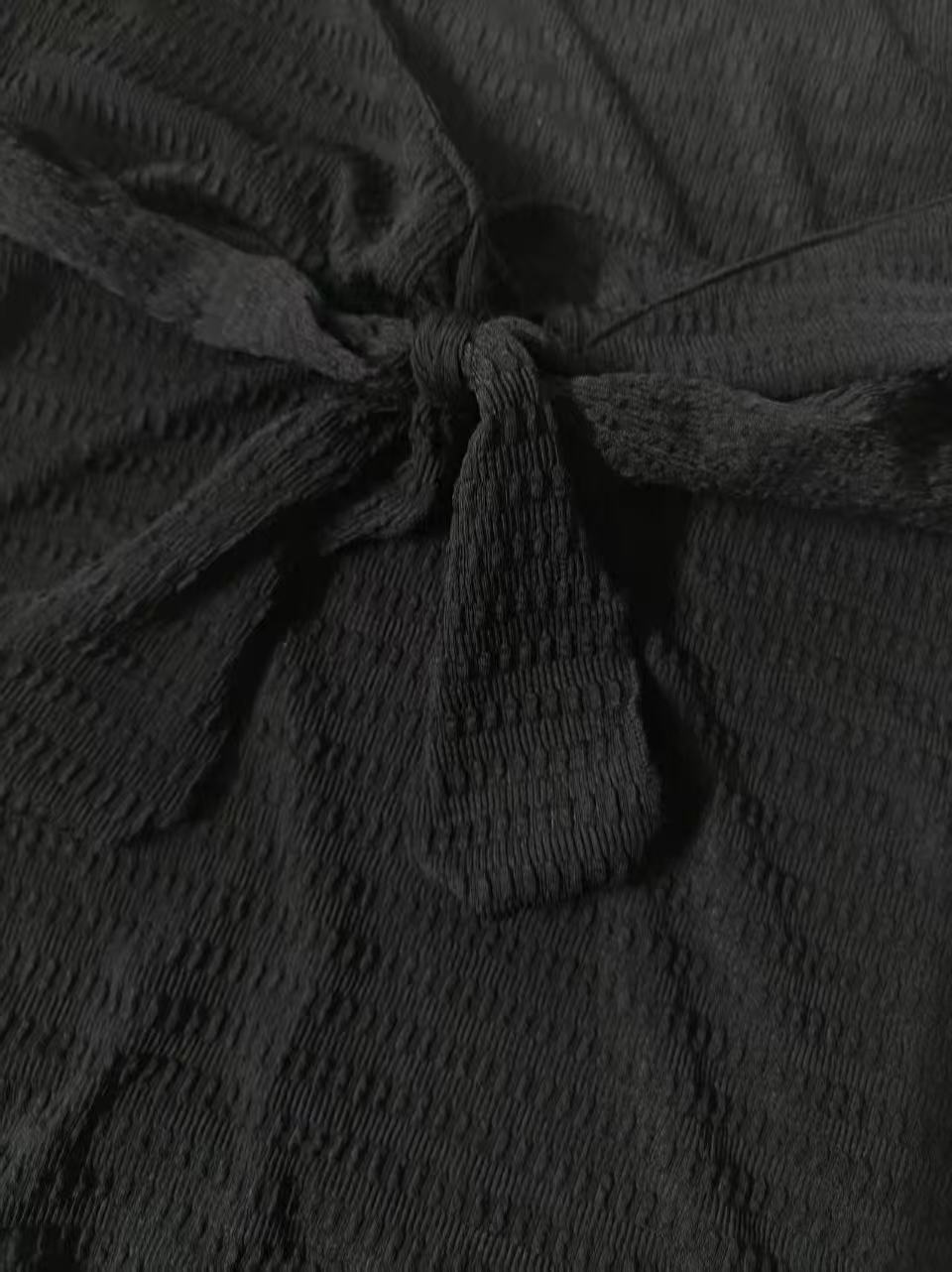 بلوزة نسائية بقصة قصيرة وياقة  - مراجعة Tie Front Shirt وسعره