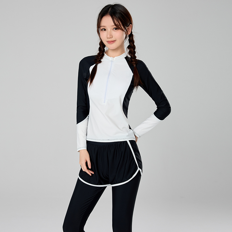 ملابس سباحة إسلامية للبنات بأك - مراجعة Rash Guard Long Sleeve وسعره