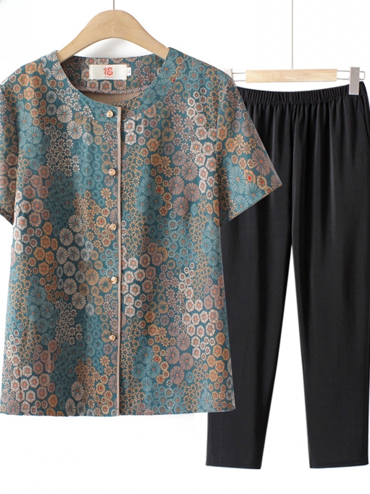 طقم قطعتين بأكمام قصيرة على طر - مراجعة Summer Clothing Over 60 وسعره